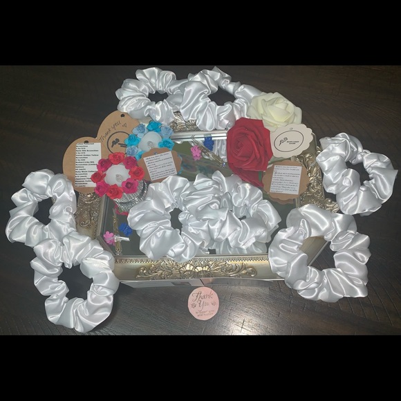 KLM’s Luxey Locks Pearly Whites Collection $8 - Picture 8 of 11